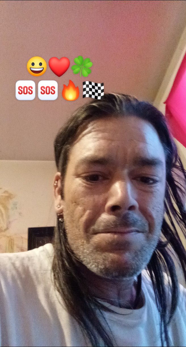 Profil de Omur, 42 ans, Drague gay à Wavre