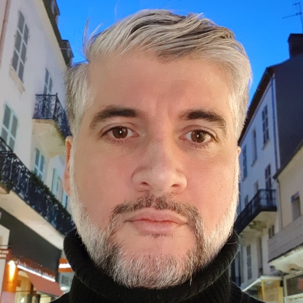 Profil de Qaïs, 51 ans, Drague gay à Donat