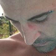 Profil de Laurenzo, 43 ans, Drague gay à Donneloye