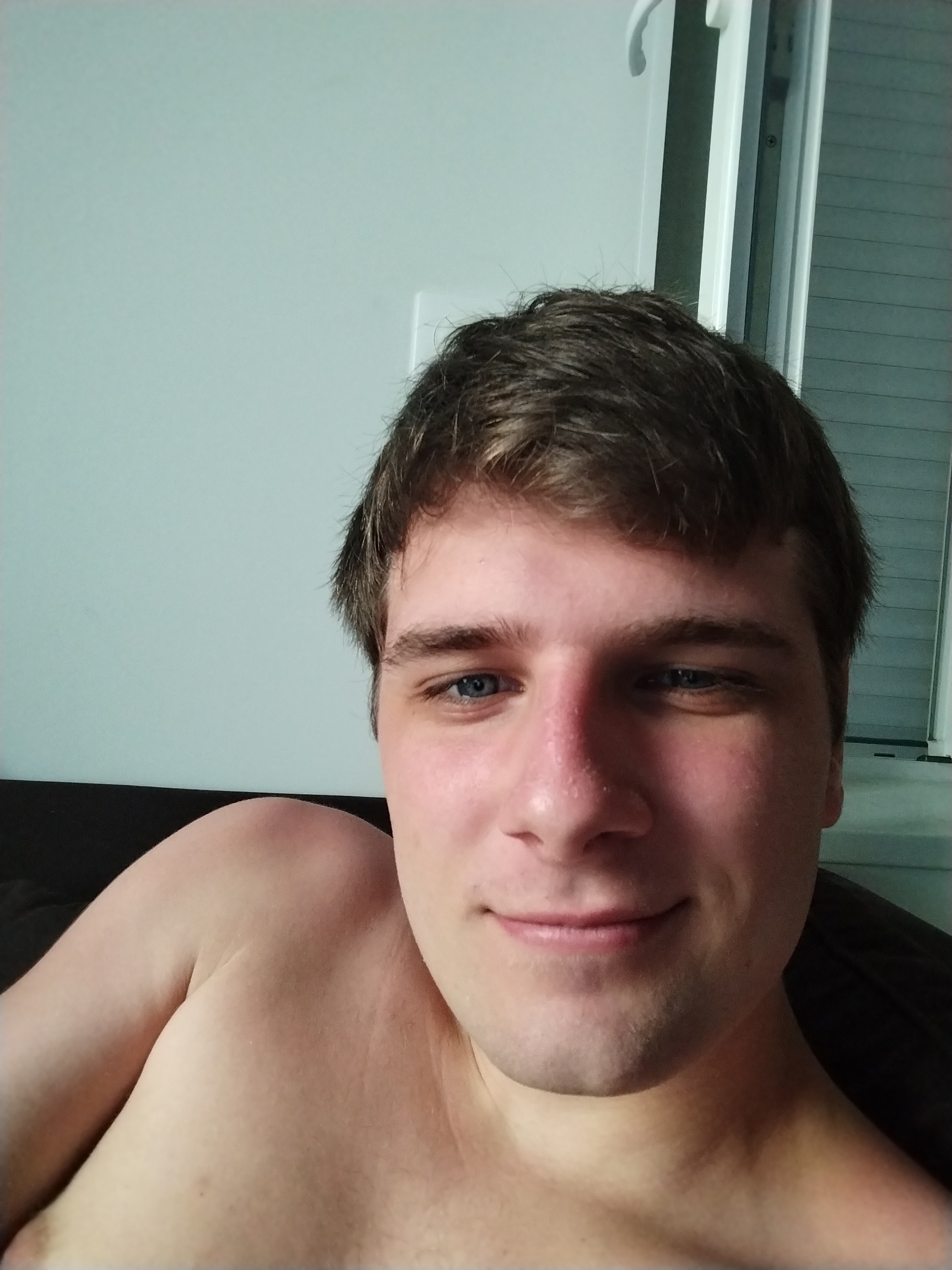 Profil de Bacem, 27 ans, Drague gay à Berken