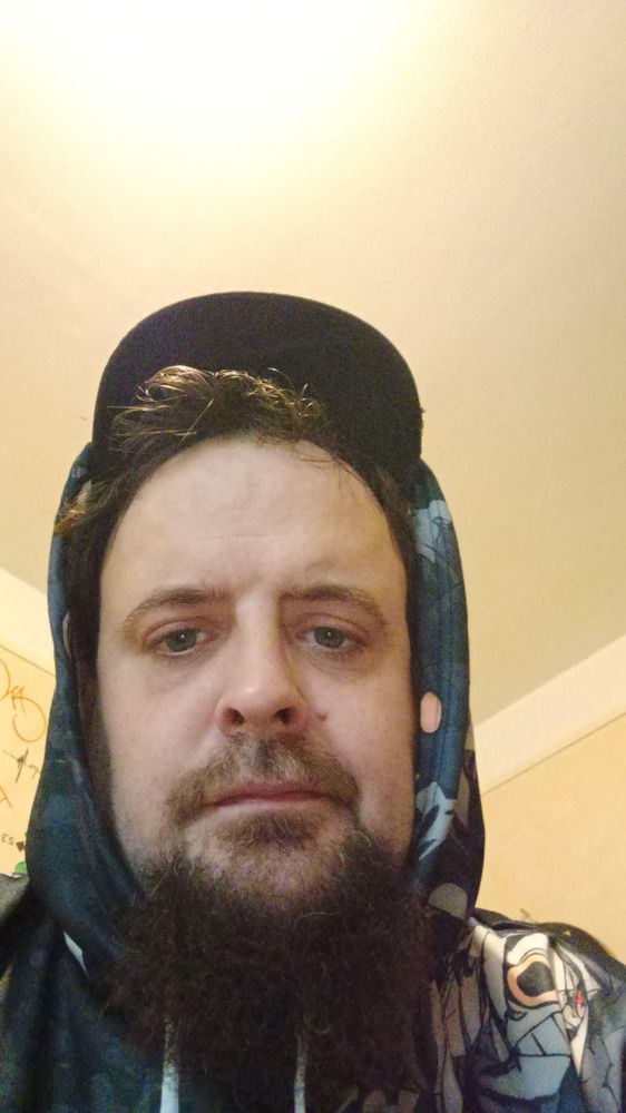 Profil de Illan, 37 ans, Drague gay à Vouvry