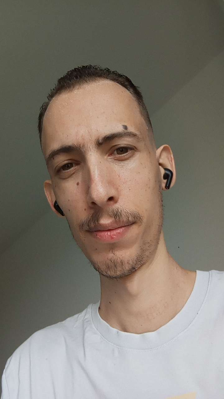 Profil de Louis-henri, 28 ans, Drague gay à Portein
