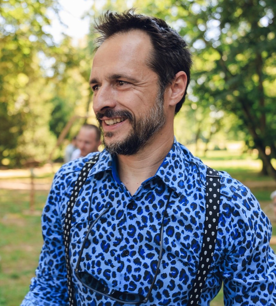 Profil de Yohav, 48 ans, Drague gay à Giez