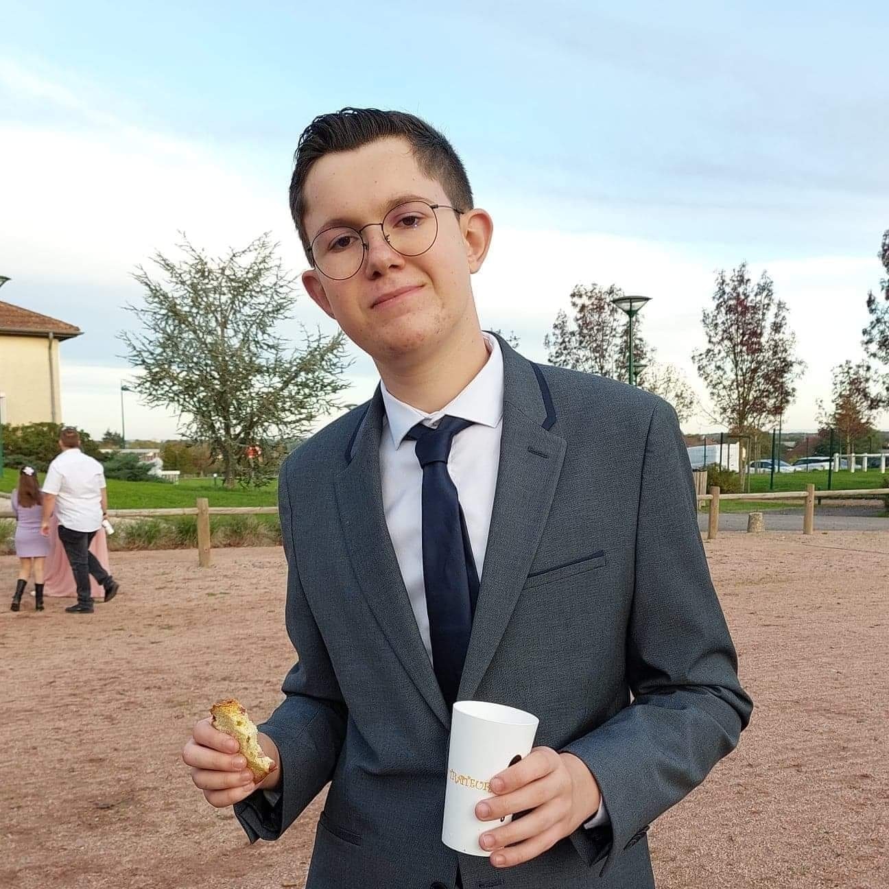 Profil de Jean-adrien, 21 ans, Drague gay à Donat