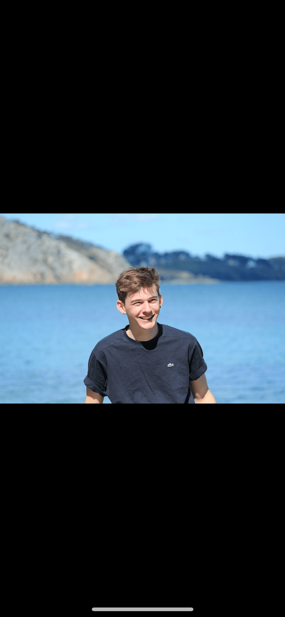Profil de Norredine, 21 ans, Drague gay à Mont-Soleil