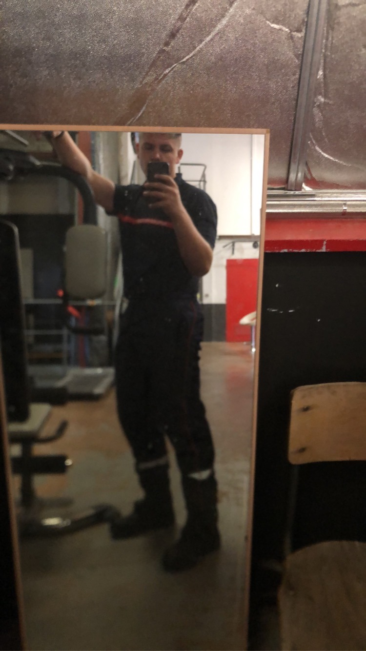 Profil de Ludowic, 23 ans, Drague gay à Bellwald