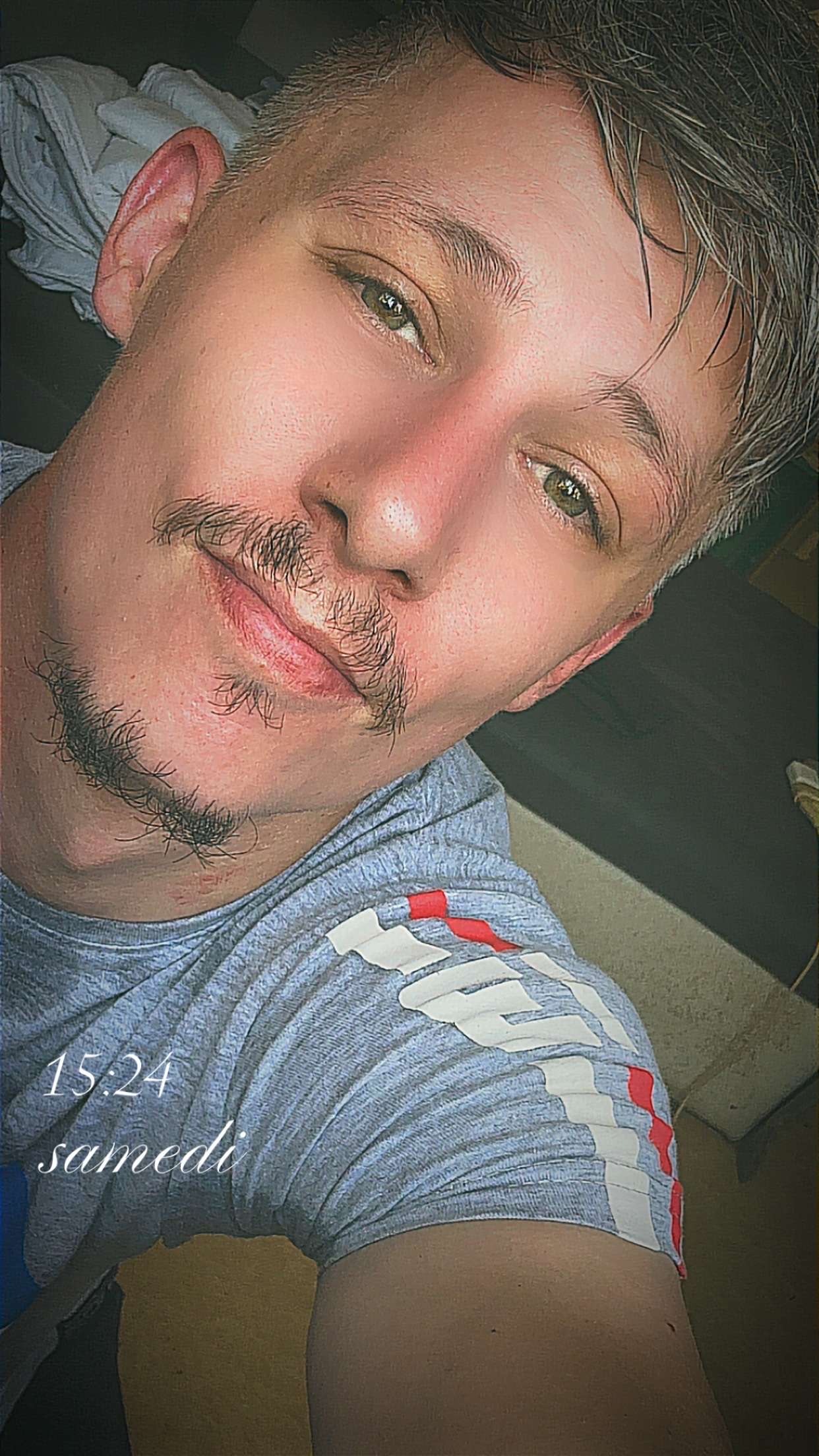 Profil de Srdan, 33 ans, Drague gay à Soazza