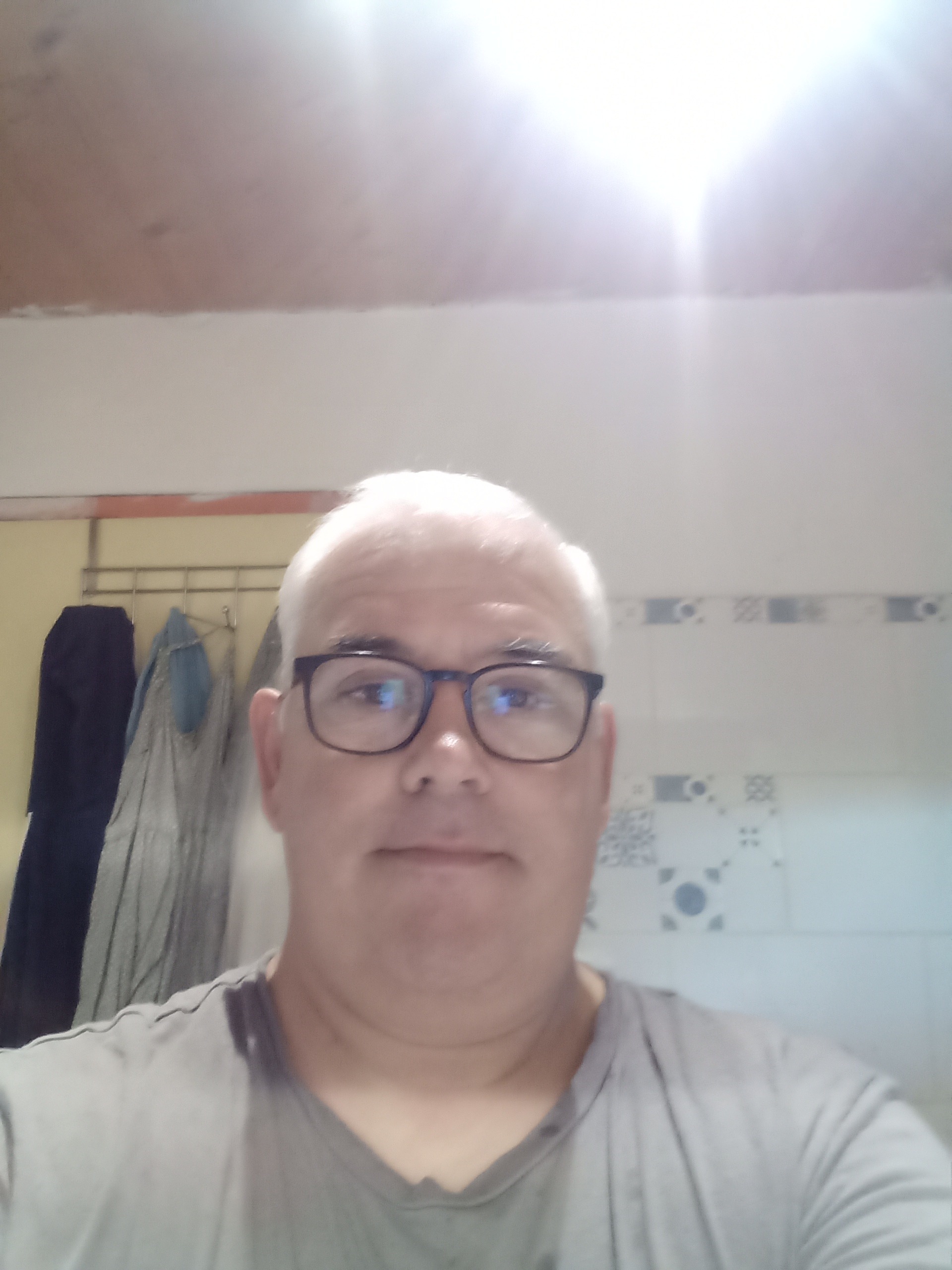 Profil de Mathyas, 55 ans, Drague gay à La Vraconnaz