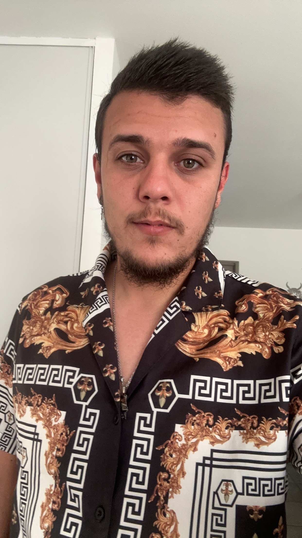Profil de Kiliane, 32 ans, Drague gay à Les Mosses