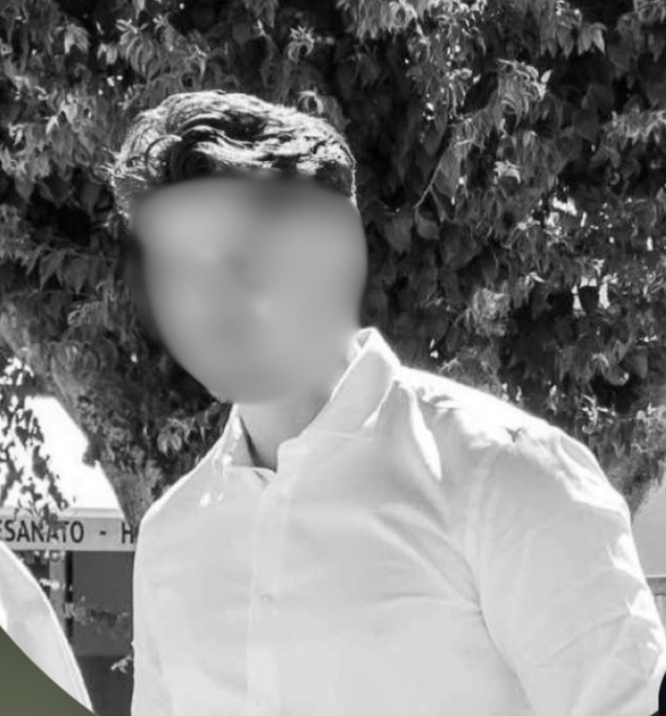 Profil de Zeineddine, 28 ans, Drague gay à Aristau
