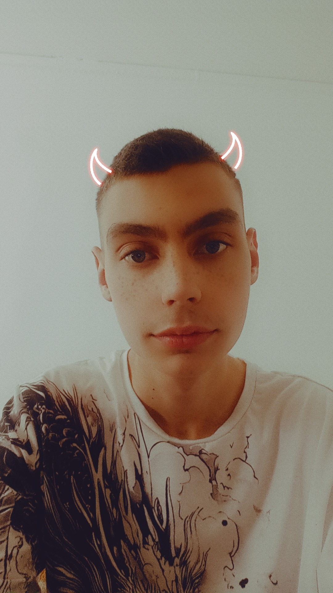 Profil de Gideon, 20 ans, Drague gay à Saubraz