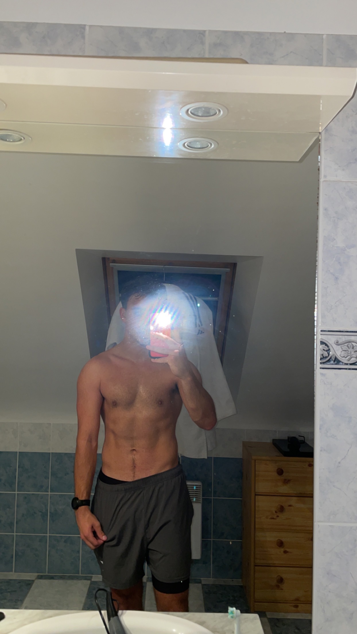 Profil de Darnel, 23 ans, Drague gay à Oberdiessbach