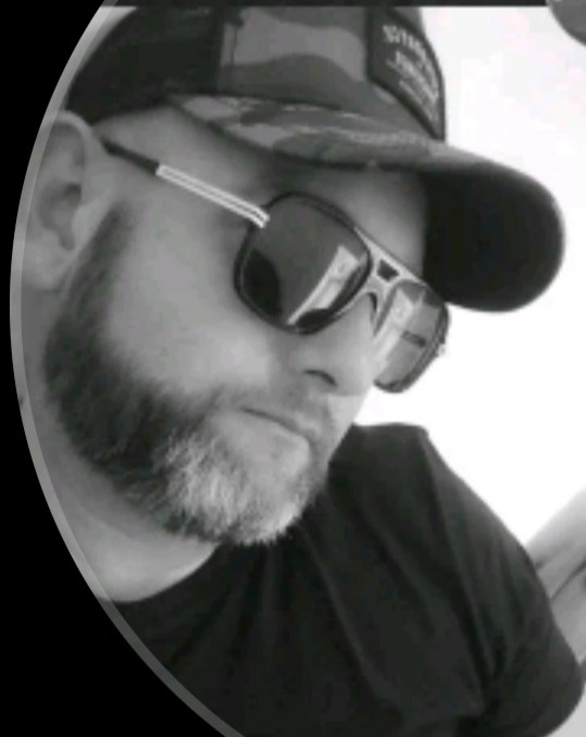 Profil de Jorge-manuel, 38 ans, Drague gay à Clarmont