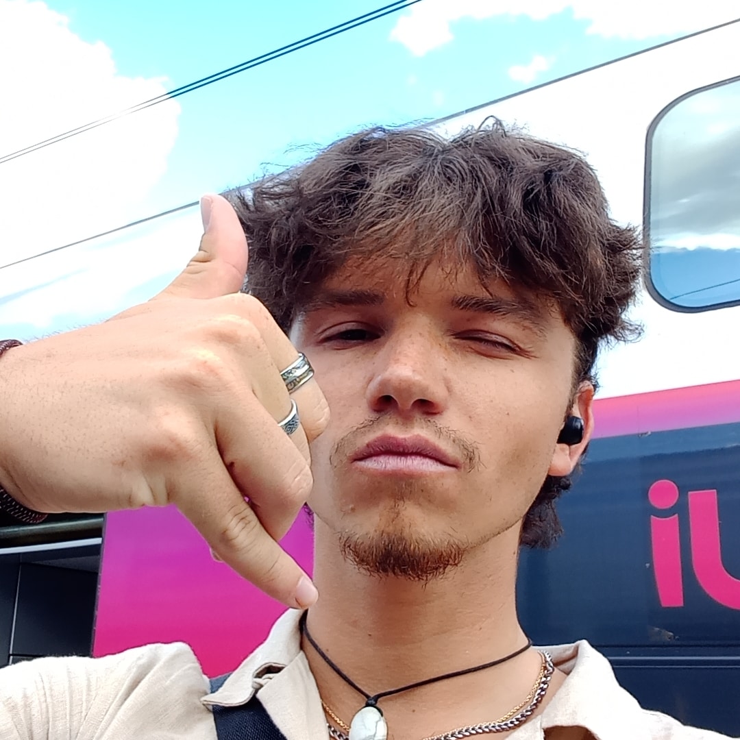 Profil de Louis-georges, 22 ans, Drague gay à Risch