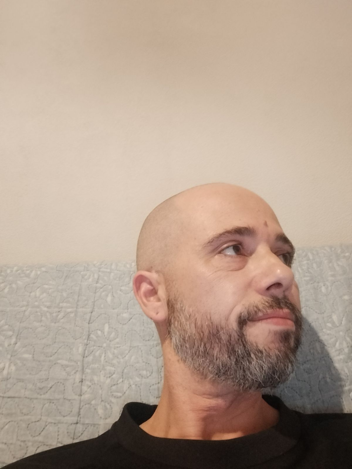 Profil de Georges-henri, 40 ans, Drague gay à Arth