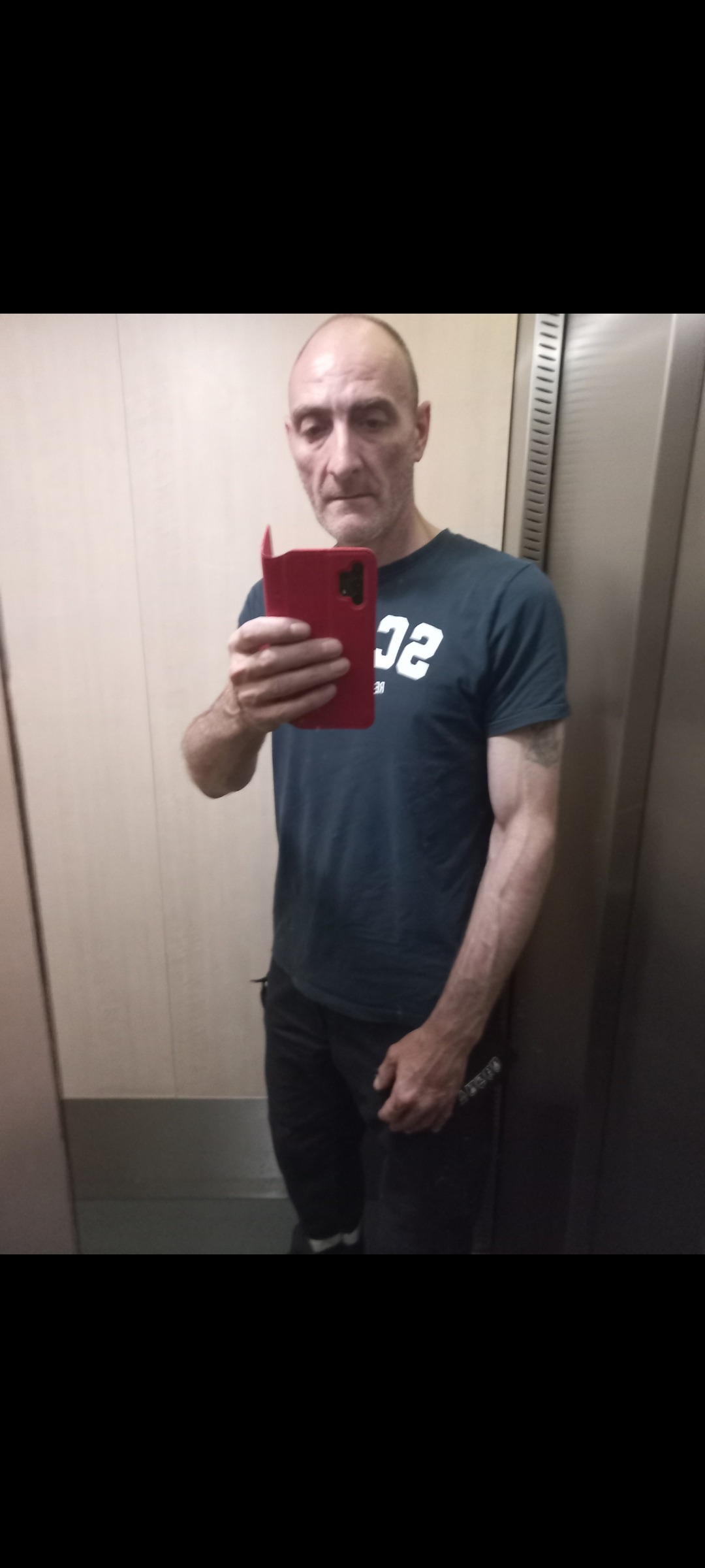 Profil de Faycel, 50 ans, Drague gay à St-Léonard