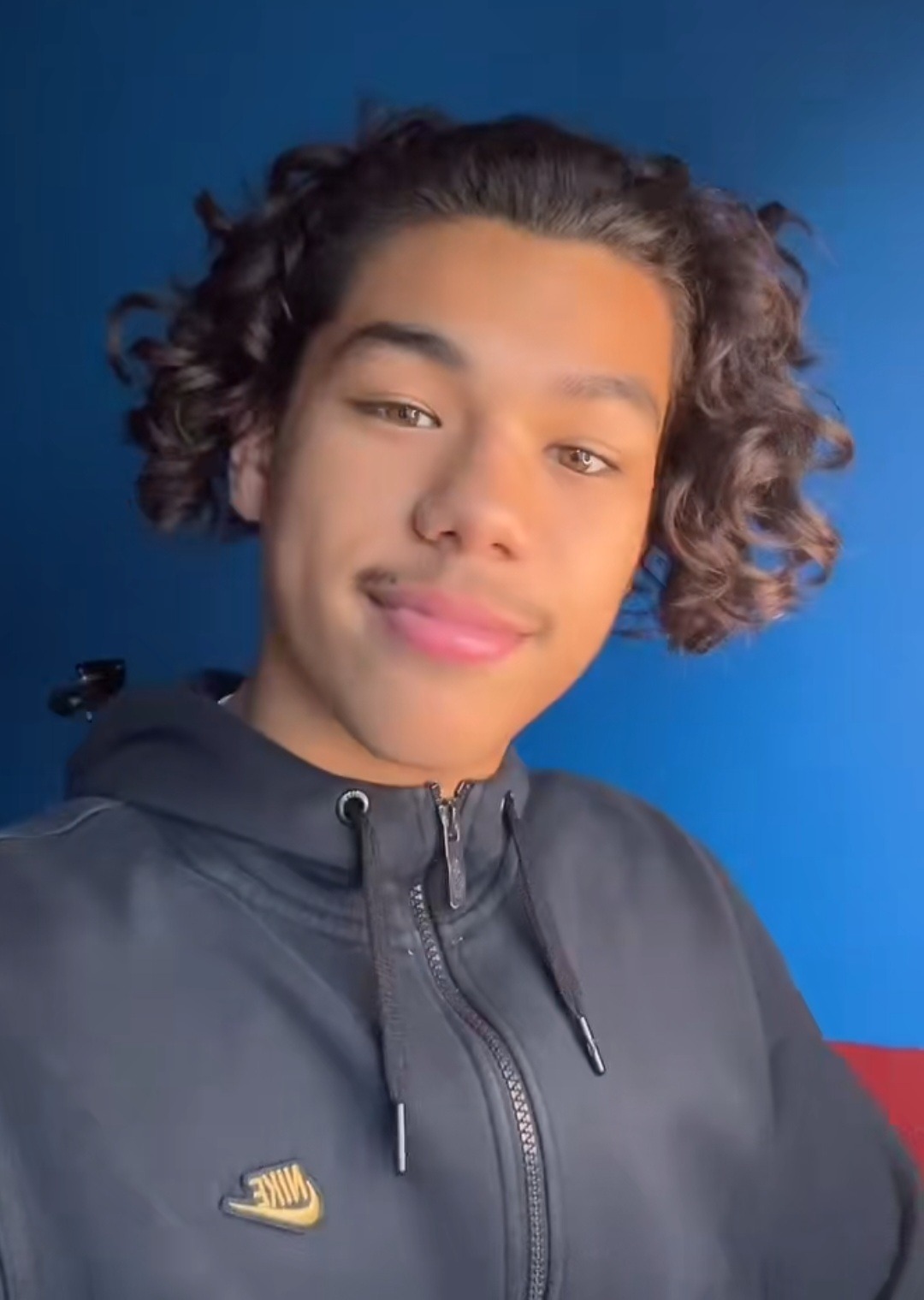 Profil de Tiago, 22 ans, Drague gay à Etzgen