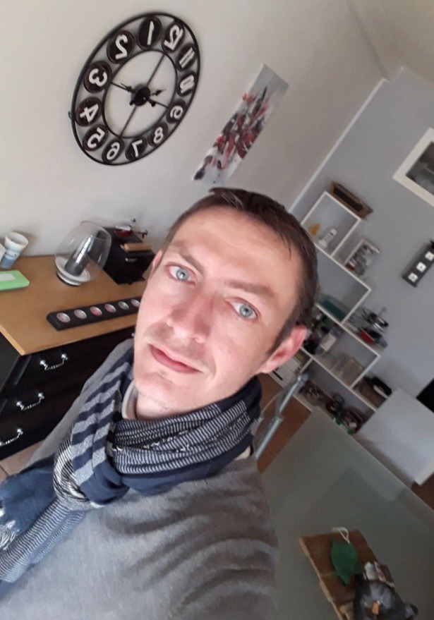 Profil de Sylvestre, 37 ans, Drague gay à Thierrens