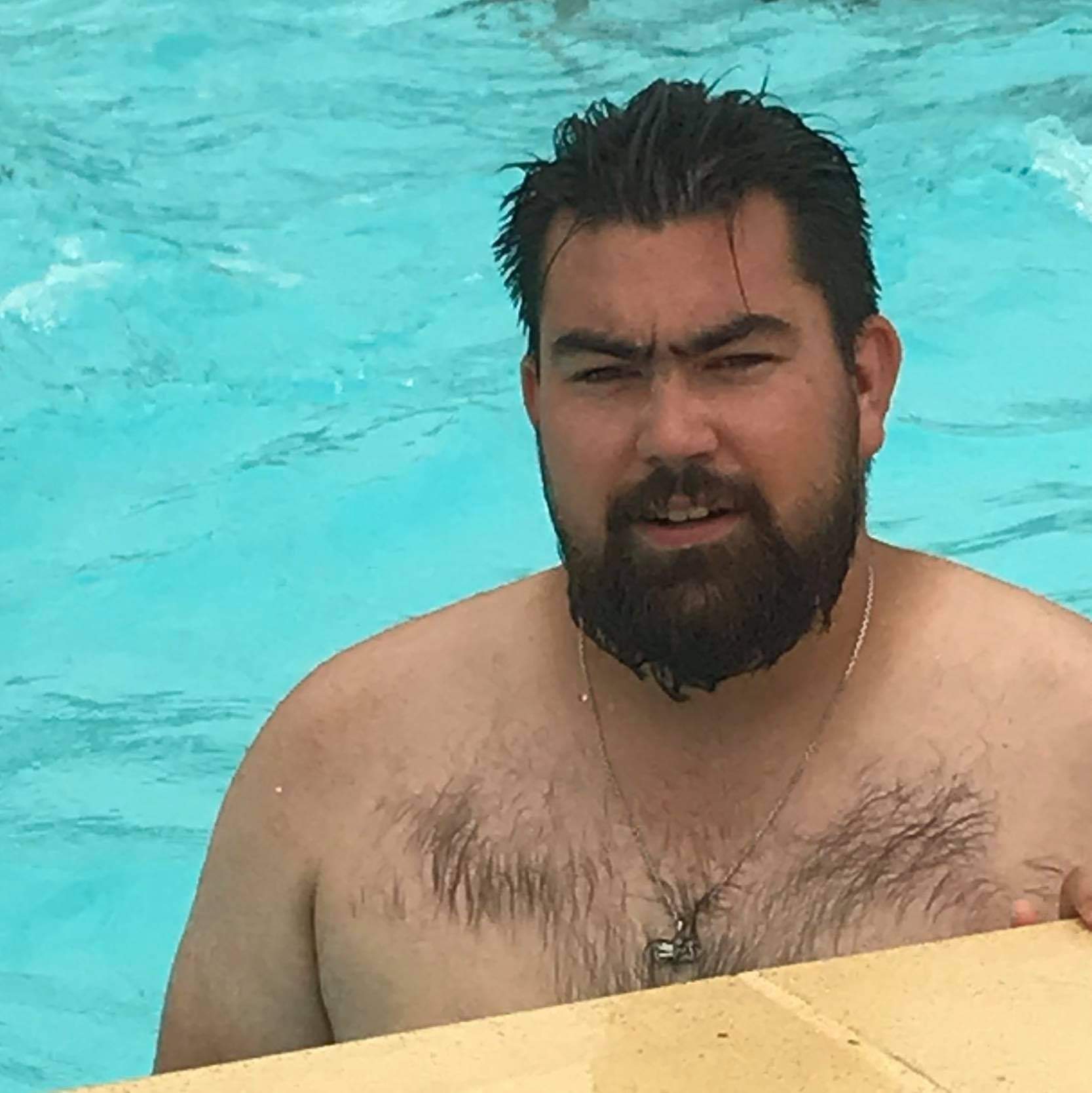 Profil de Djoulian, 28 ans, Drague gay à Witterswil